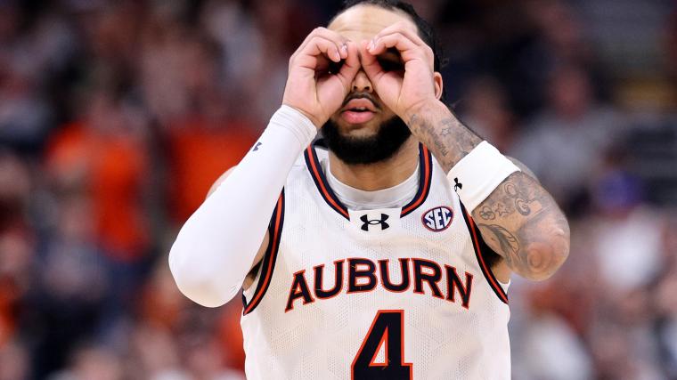 Auburn's Bruce Pearl suggests Johni Broome has chance to be best transfer in college basketball history
