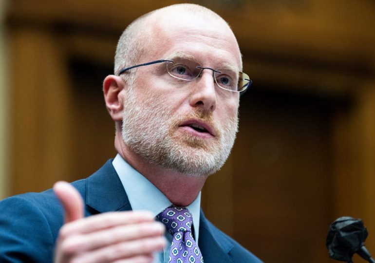 FCC chair brings receipts on Biden admin’s ‘expertise in incompetence’ in blistering message to Buttigieg