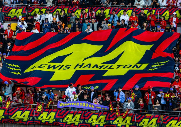 Hamilton flips the script again