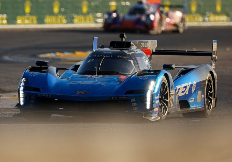 IMSA gets back on track at Sebring