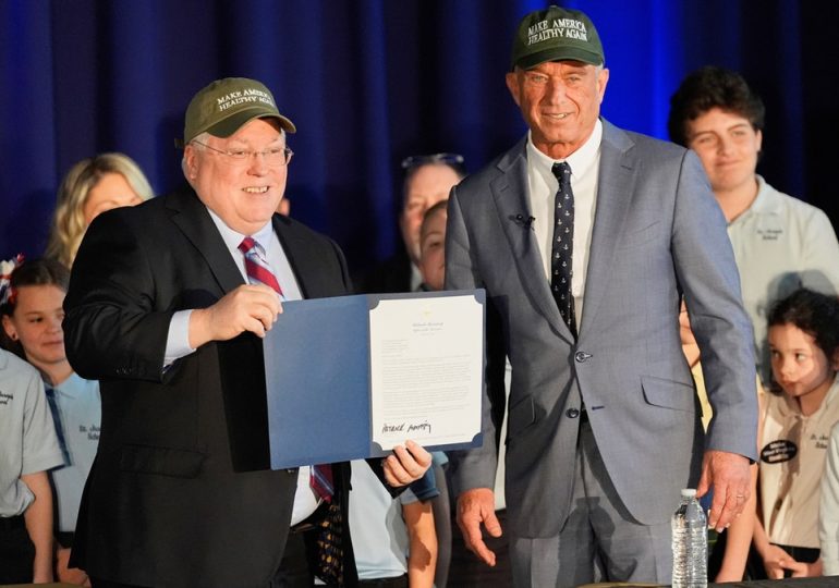 RFK Jr dares governor of America's fattest state to do regular public weigh-ins