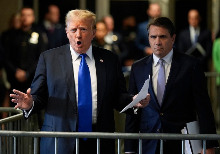 Youngkin dodges anti-DOGE protesters outside Virginia church