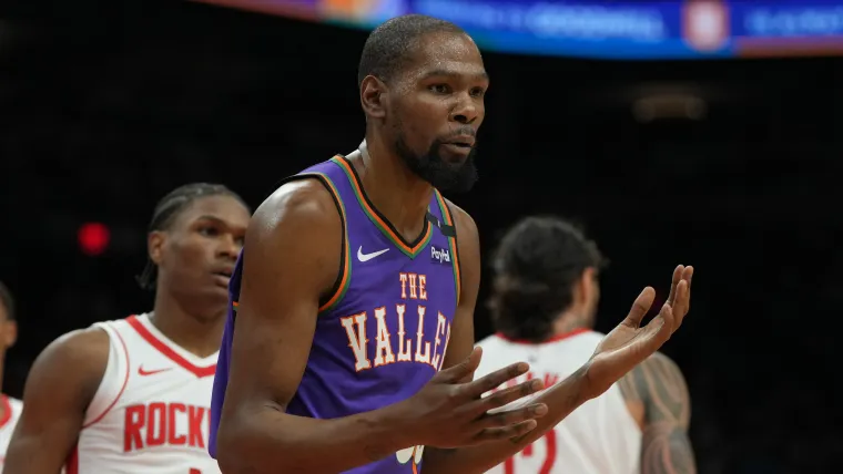 Suns' Kevin Durant, Devin Booker get final insult even without playing