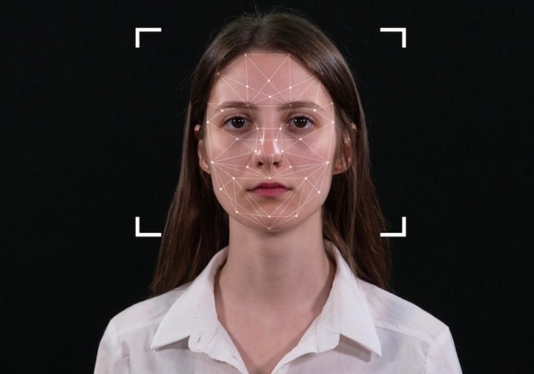 AI tool scans faces to predict biological age and cancer survival