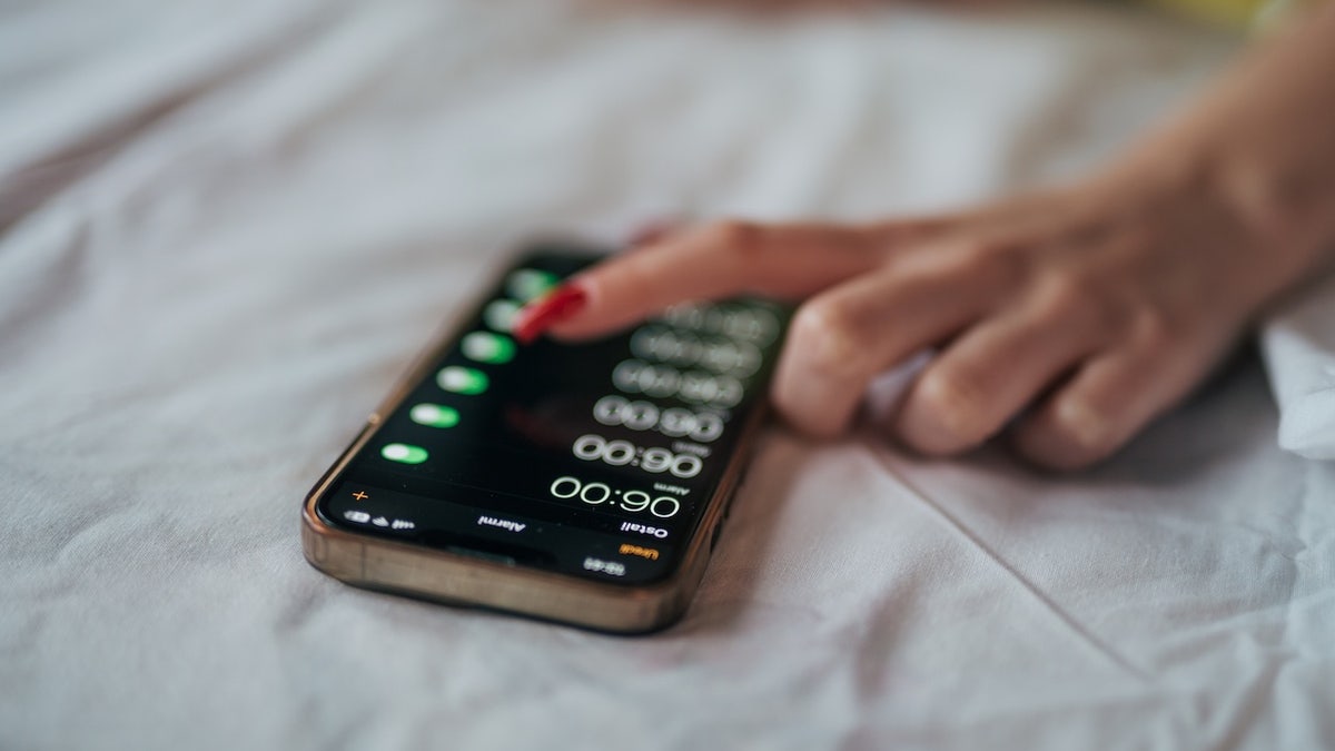 Snooze button on phone