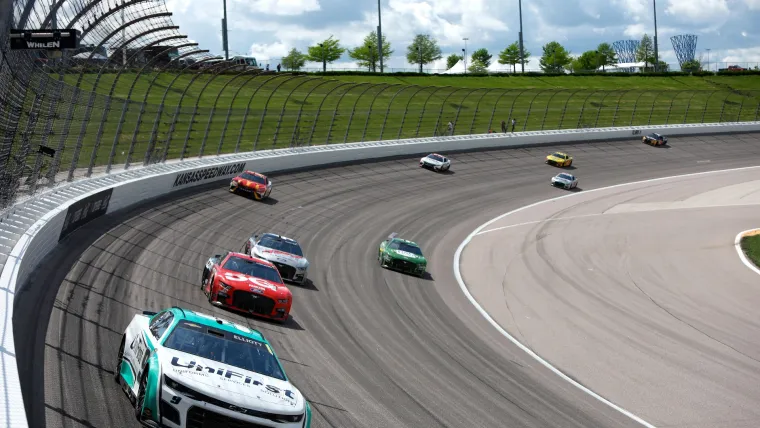 NASCAR lineup at Kansas: Starting order, pole for AdventHealth 400 based on qualifying results