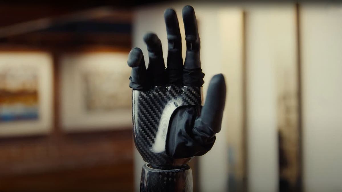 World’s first touch-sensing bionic hand with lightning-fast response