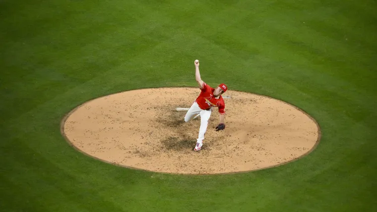 Cardinals listening to trade offers on All-Star closer