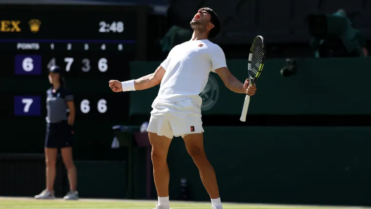 Carlos Alcaraz vs. Jannik Sinner live tennis score, results, highlights from 2025 Wimbledon men's final