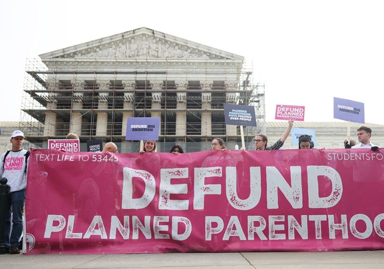 Federal judge blocks Trump administration from defunding some Planned Parenthood facilities