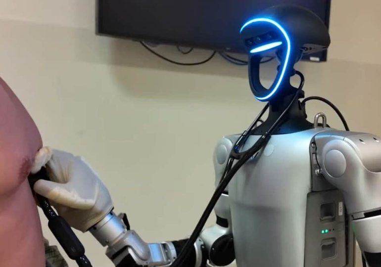 Humanoid robot performs medical procedures via remote control