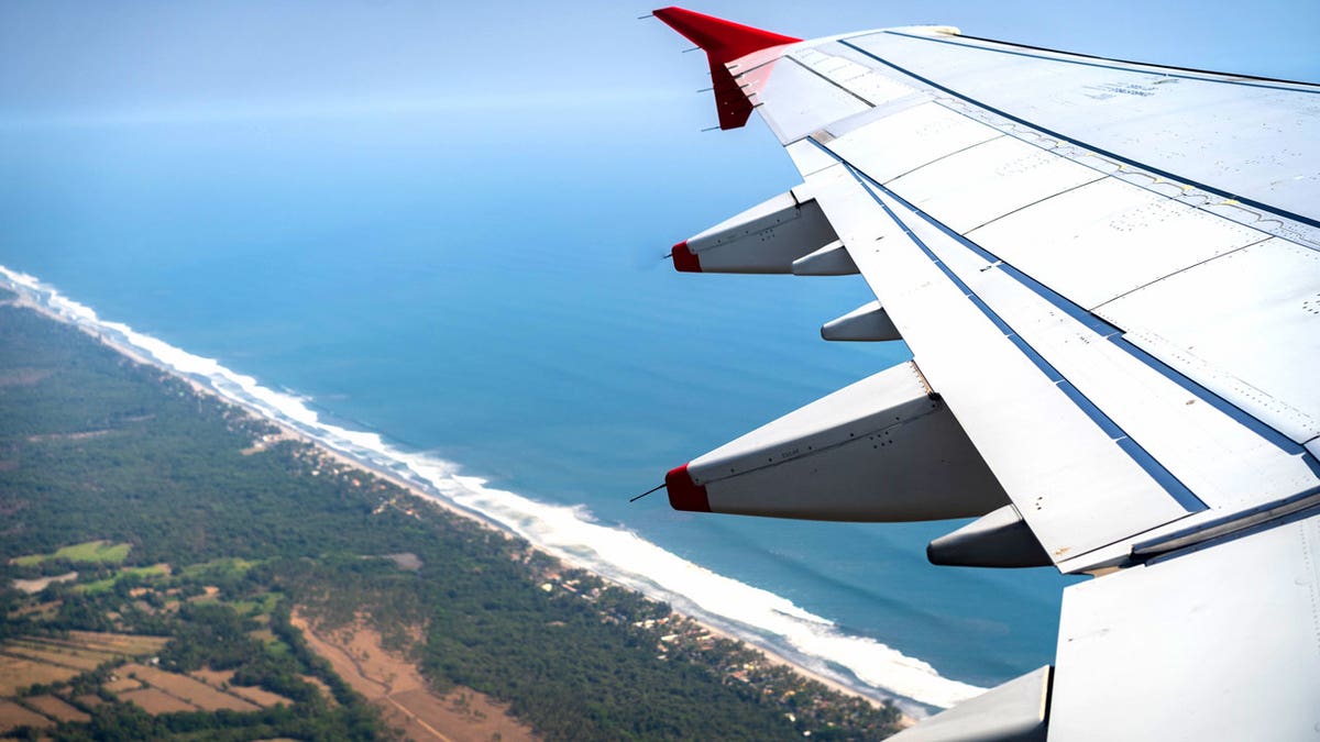 el salvador tourists contracts first case of travel screwworm