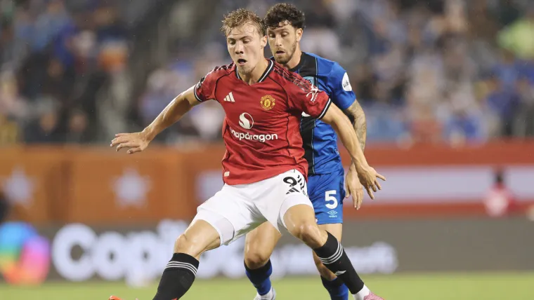 Man United told timeline for Rasmus Hojlund deal as Napoli push through transfer