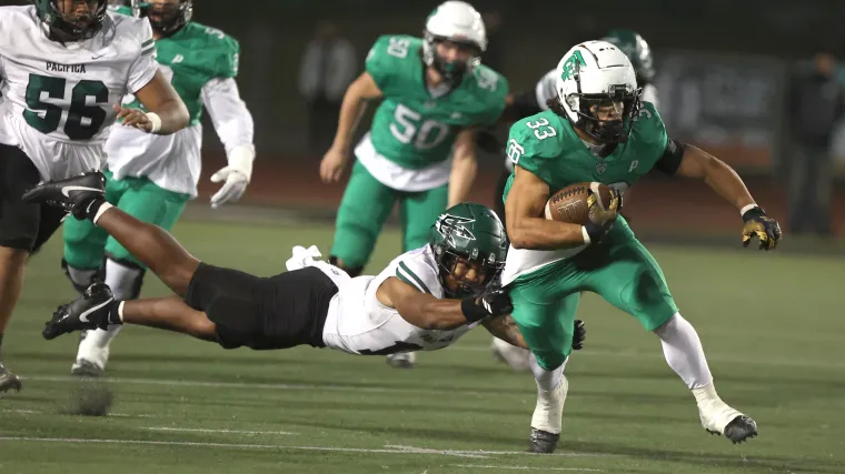 Justin Lewis football