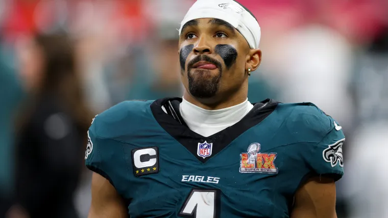 Is Jalen Hurts playing today? Latest update on Eagles star's injury status vs. Cowboys