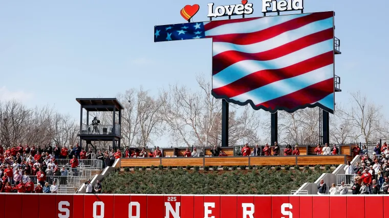 Oklahoma softball receives commitment from coveted Class of ‘27 in-state player