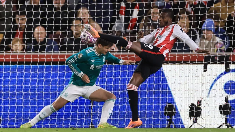 Brentford vs. Liverpool live score: Premier League result, updates, stats as Kerkez pulls one back for embattled Reds