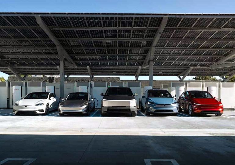 Tesla's self-driving cars under fire again