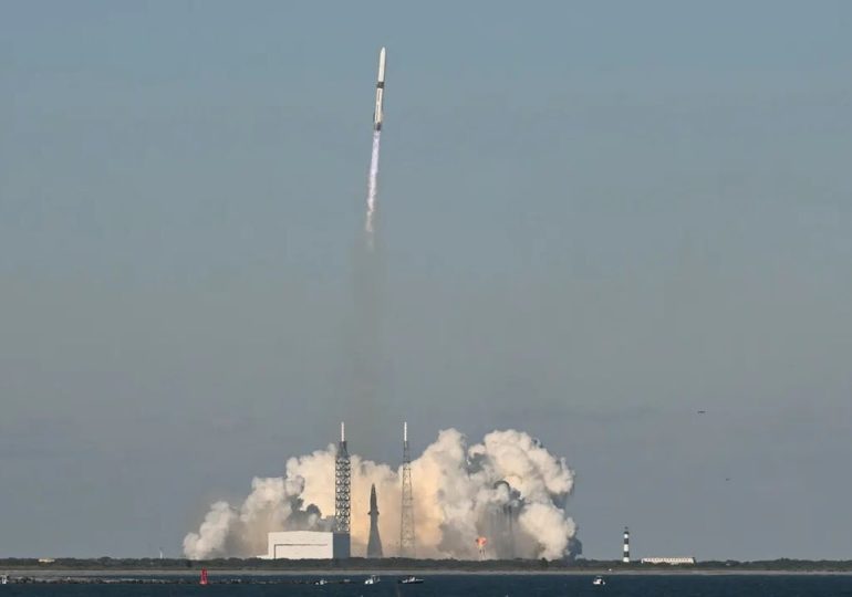 Blue Origin successfully launches NASA spacecraft on journey to Mars after delays
