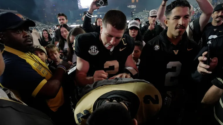 Vanderbilt Commodores make football program history not done since 1915