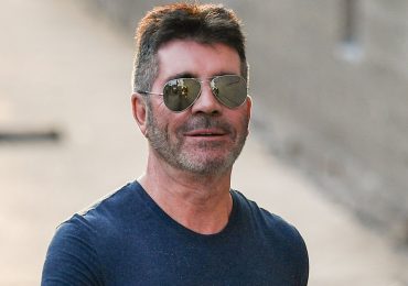 Simon Cowell says he's ‘aging backwards’ thanks to controversial blood-rinsing procedure