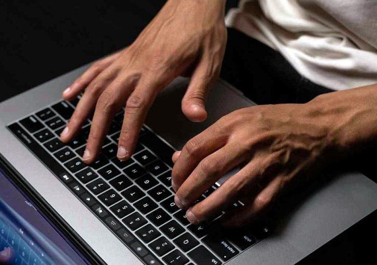 When AI cheats: The hidden dangers of reward hacking