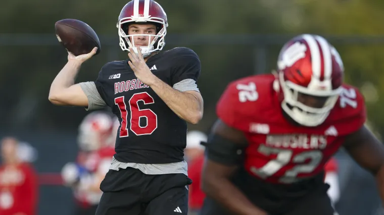 Alberto Mendoza enters transfer portal following Indiana's title win