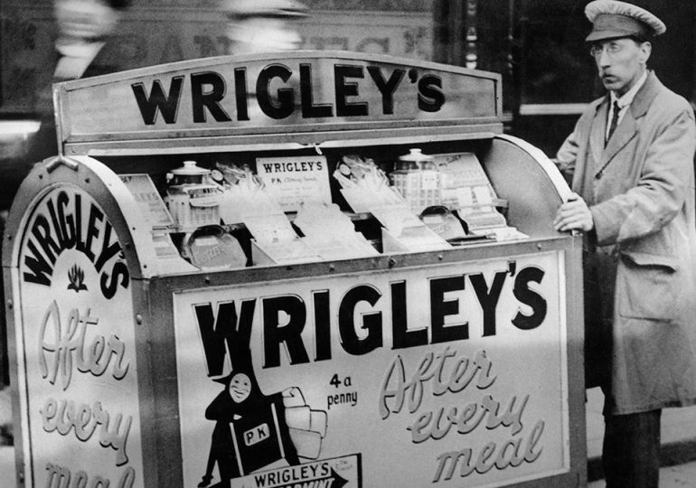 Study reveals why chewing gum might actually help with focus and stress relief