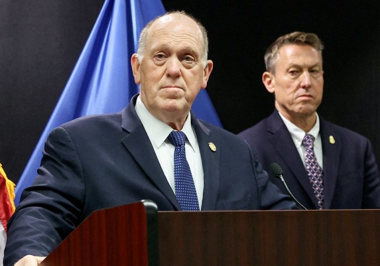 Feds shift to targeted immigration enforcement in Minneapolis under Homan