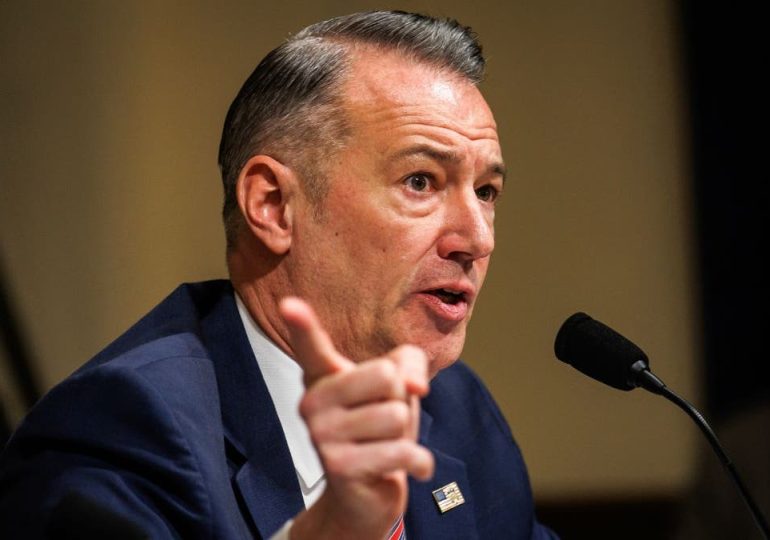 Over 1.5 million illegal aliens with deportation orders in US, ICE director reveals