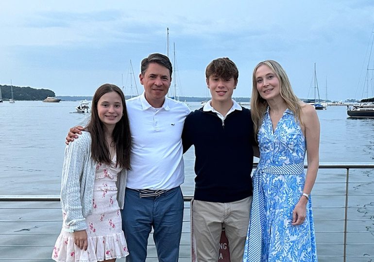 Family pleads for help as teen faces life-threatening bone marrow failure