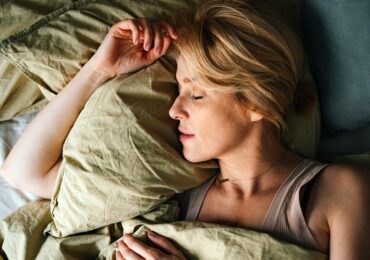 Sleeping 11 minutes longer each night shows surprising health benefit, study finds