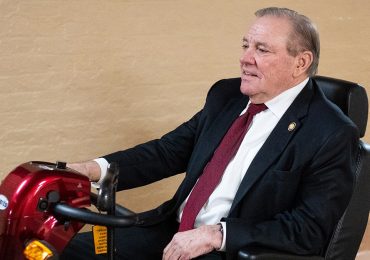 Trump reveals ‘terminal’ diagnosis for sitting congressman, intervention from White House doctors