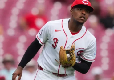 Reds' Ke'Bryan Hayes has become a giant problem