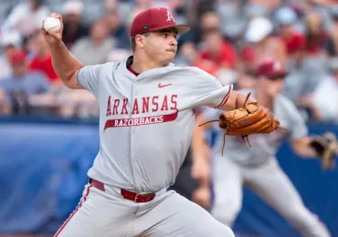 Arkansas vs. Kansas baseball box score: Live stats from NCAA Baseball Championship Game 2