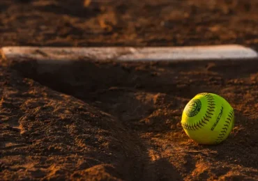 Live updates, score for California's CIF San Francisco AAA softball championship; Lowell vs. Washington
